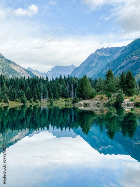 Obraz lake in the mountains