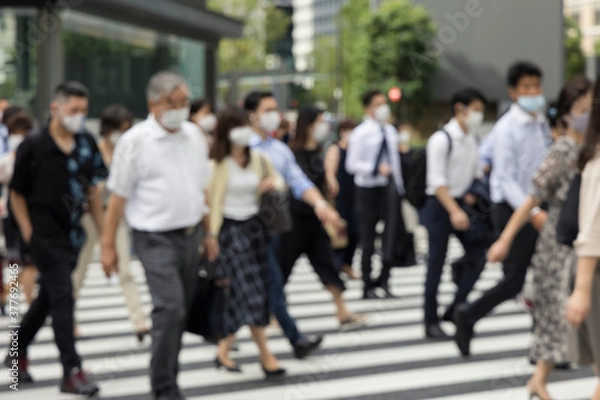 Fototapeta マスク姿のビジネスマンたちのボカシ写真