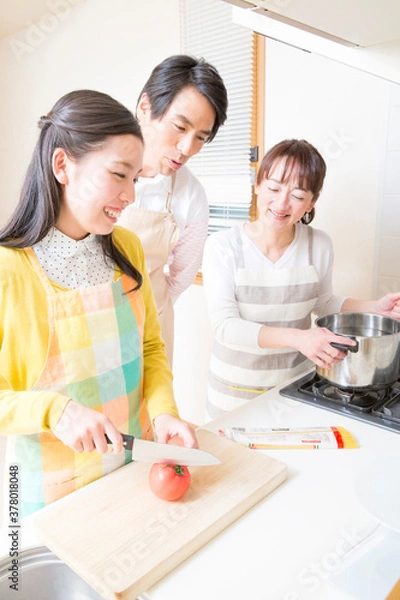 Fototapeta 料理をする家族