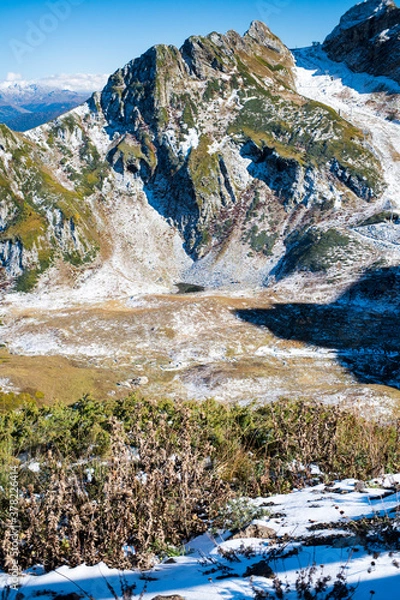 Fototapeta snow covered mountains