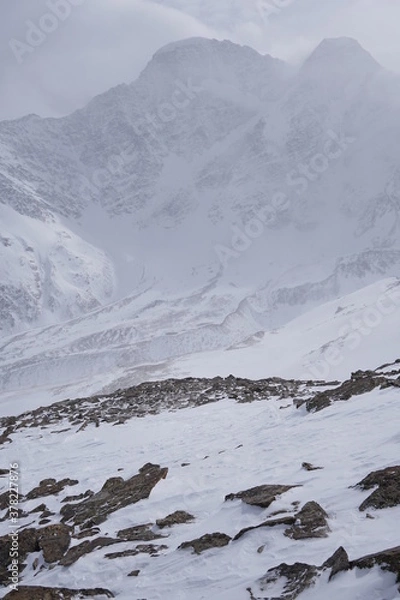 Fototapeta snowy mountain landscape