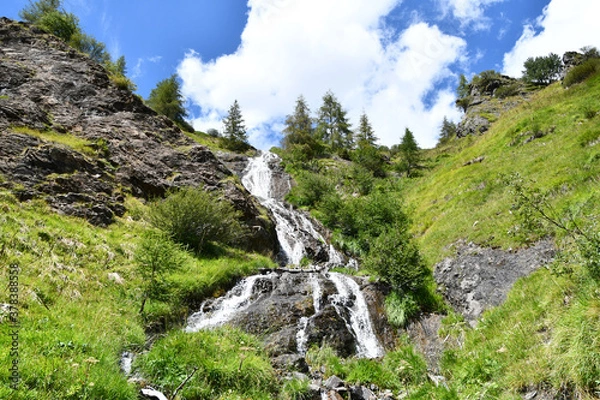 Obraz Mountain water, source of life and health. Champsaur.