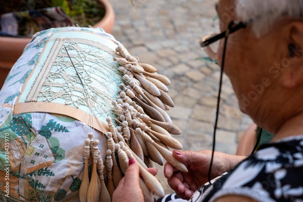 Obraz Obróbka koronki klockowej