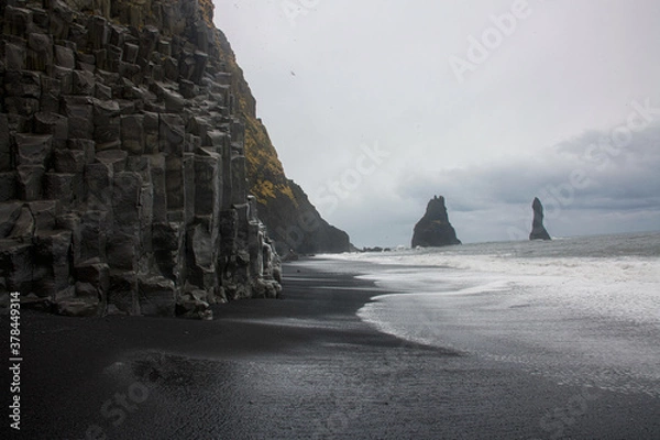 Fototapeta Reynisfjara black sand beach with basalt columns in southern Iceland