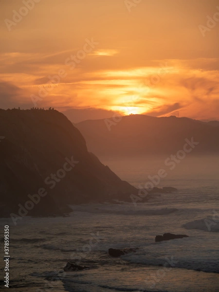 Obraz sunset on the coast of zumaia.