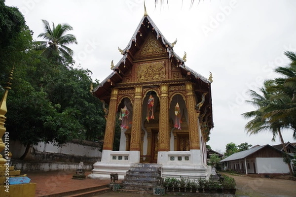 Fototapeta ラオス　ルアンパバーン　プーシーの丘