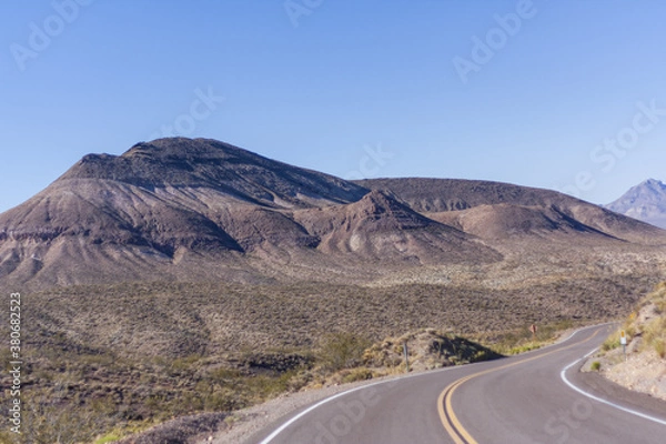 Obraz road in the mountains