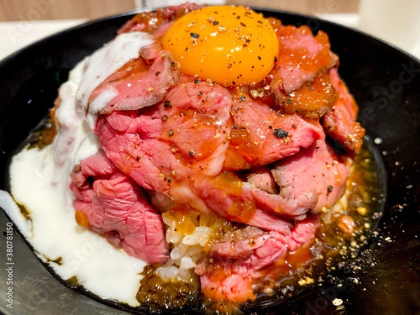 Obraz ローストビーフ丼