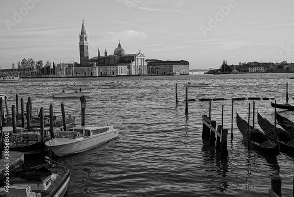 Fototapeta view from rialto bridge