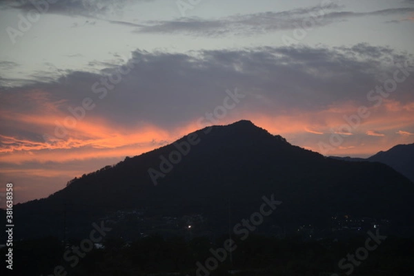 Obraz Sunset from Damyang Lake, Korea 담양호에서 바라본 일몰, 한국