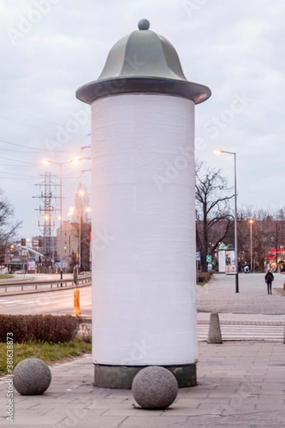 Obraz Pusty słup ogłoszeniowy.