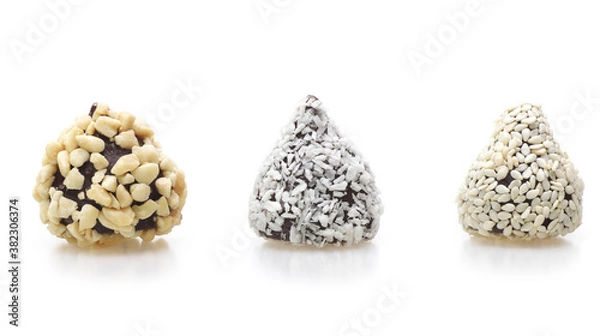 Fototapeta  Assorted chocolate truffles