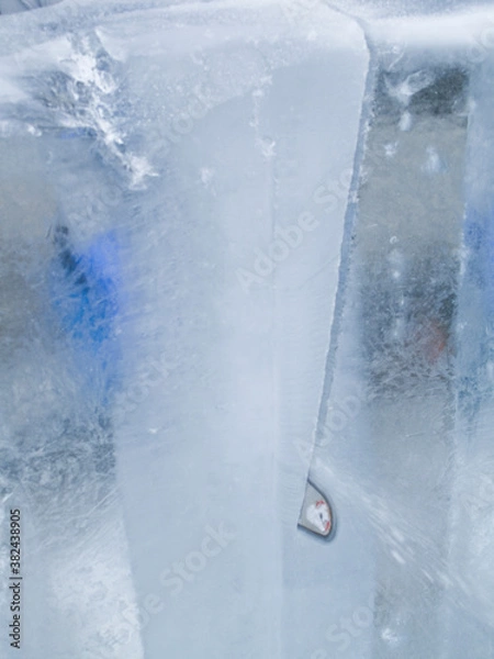 Fototapeta 氷を切る