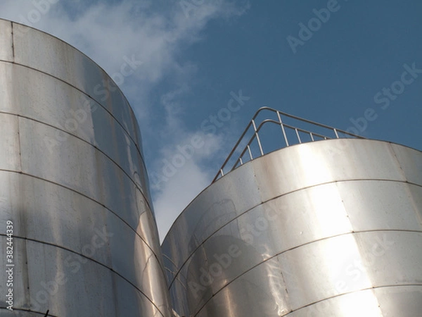 Fototapeta 貯蔵タンク