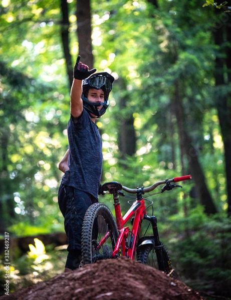 Obraz Mountain biker, enduro bike