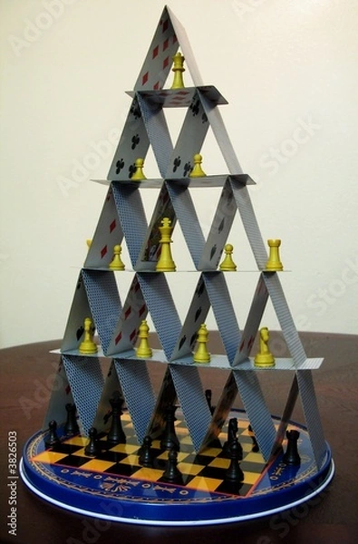 Obraz Card Tower With Chess 1