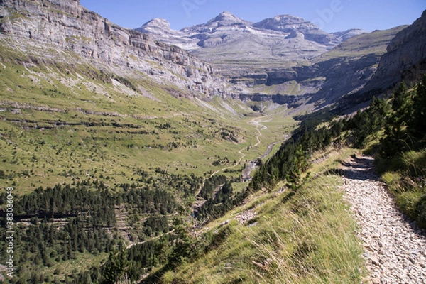 Fototapeta Panoramic view of the Ordesa Valley, Pyrenees