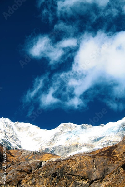 Fototapeta View of Langtang Himal Mountain range in the Langtang Valley