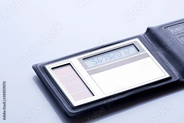 Fototapeta 太陽電池式ポケット電卓