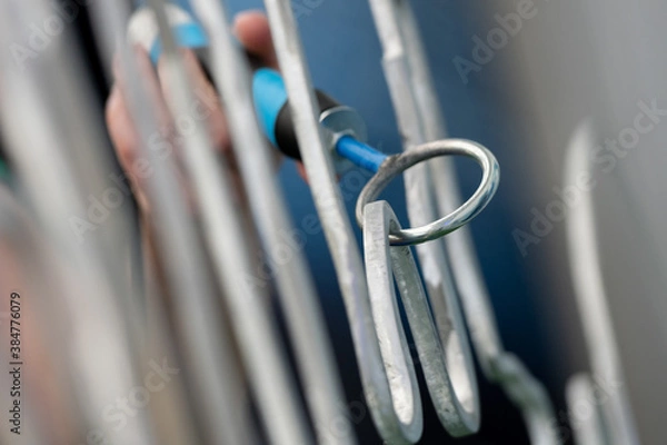 Obraz Electric Hand Buzz Wire Game