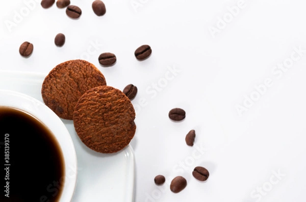 Obraz Hexagonal coffee cups with coffee beans on white background. With space for text. Top view