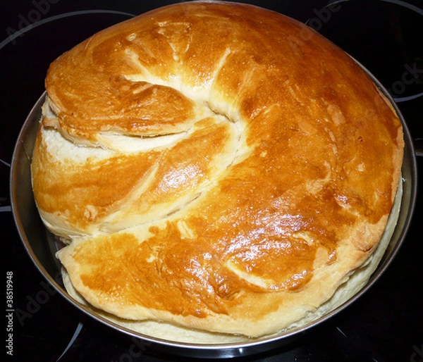 Obraz Round bread in pan