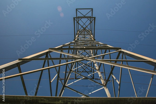 Obraz Looking up at a power pole