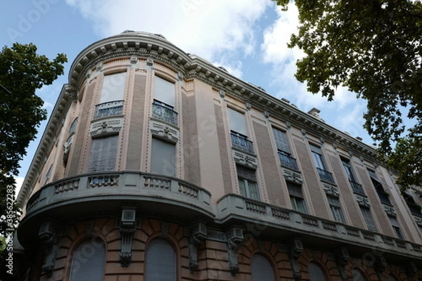 Fototapeta immeuble angle