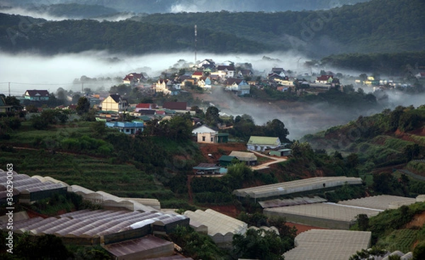 Obraz 
Da Lat suburbs