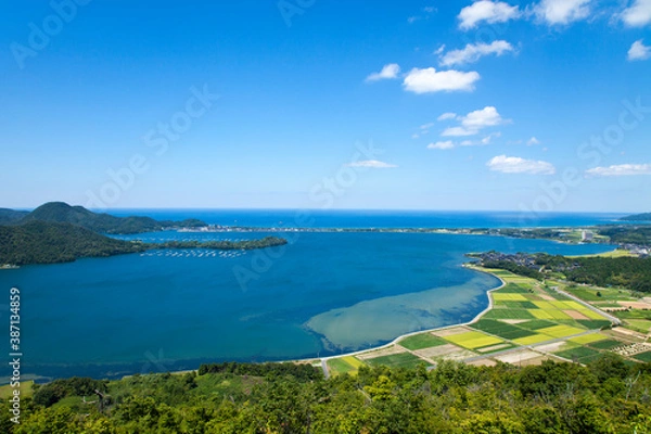 Fototapeta 久美浜湾の田園風景