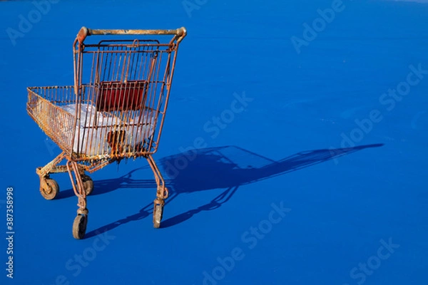 Obraz carrello arrugginito