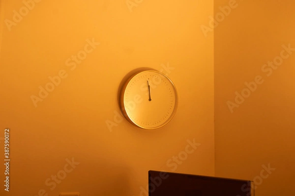 Obraz Yellow clock