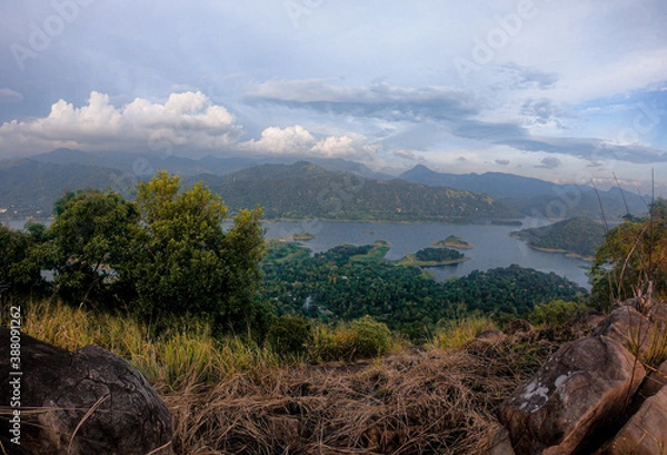 Obraz evening view from Pettigala and bambaragala  also known as Pethiyagala, is a hiking area situated in Teldeniya in the Kandy, Sri Lanka Surrounded by the Victoria reservoir and Knuckles mountain range
