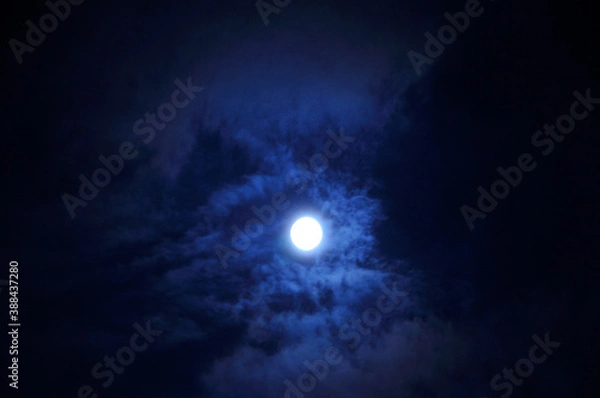 Fototapeta 雲間の月