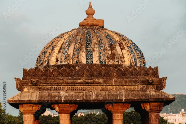 Obraz Close up shot of detail of tomb of old ruined Indian architecture chhatardi at Bhuj, Kutch, India