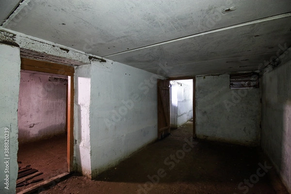 Fototapeta a protective bomb shelter for the sheltered