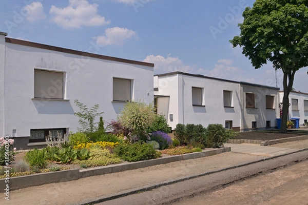 Fototapeta ドイツの郊外住宅地：トーテン・エステートの街並み