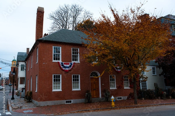 Obraz Historic Colonial-style house