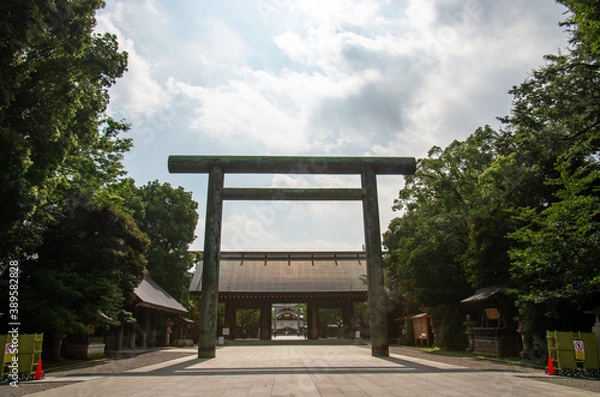 Fototapeta 靖国神社　寺社仏閣　鳥居　寺社仏閣　九段下