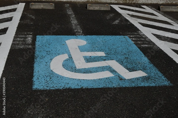 Fototapeta 障者用駐車スペース