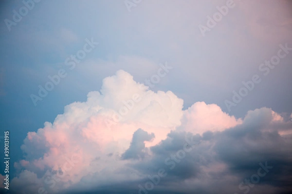 Fototapeta Beautiful textured sky with clouds at sunset