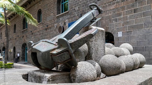 Obraz ship's anchor on a fortress 