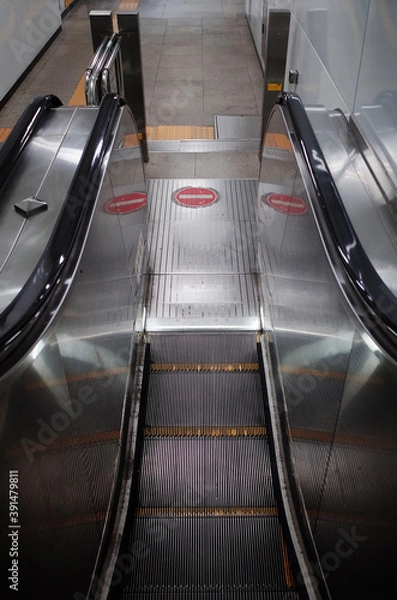 Fototapeta 에스컬레이터의 모습