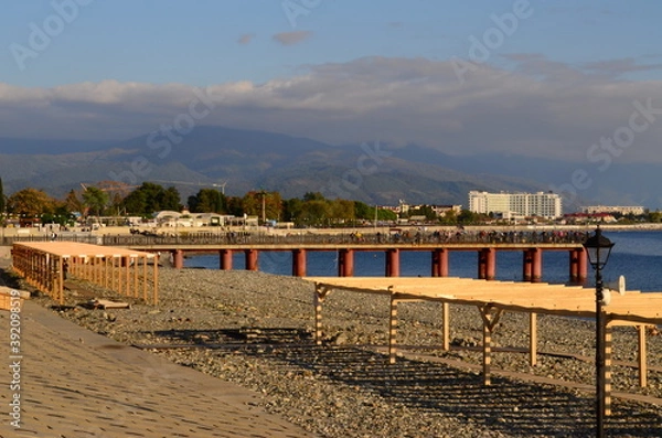 Obraz pier on the lake