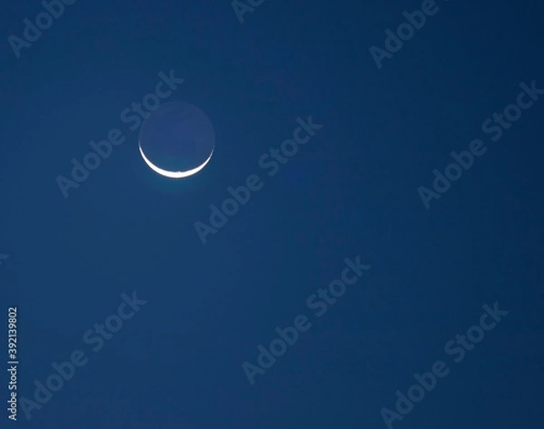 Fototapeta moon and water