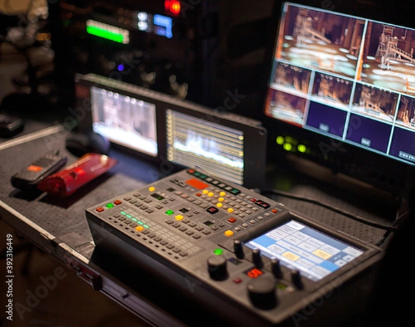 Obraz TV equipment and TV cameras in the theater. video camera in a theater Broadcasting and Recording with Digital equipment.