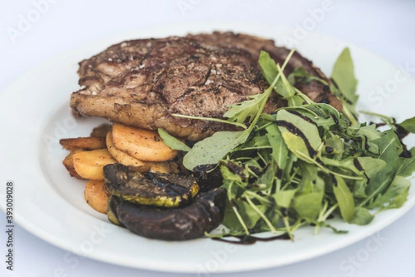 Obraz Closeup view of grilled beef 