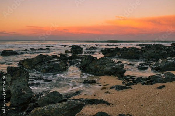 Fototapeta red beach