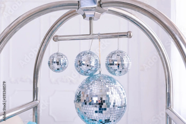 Obraz Large sparkle silver balls