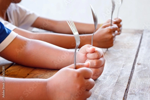 Obraz enfants à table